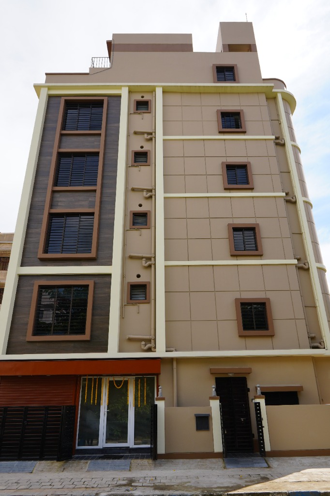 Rama Golden Roots CC131 Building Exterior